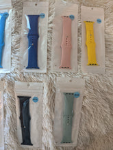 Load image into Gallery viewer, Highland Cow Engraved Watch Band