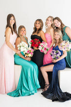 Load image into Gallery viewer, Petals &amp; Prom
